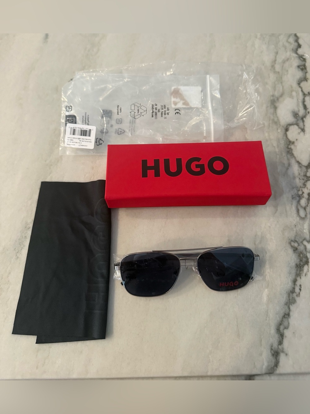 HUGO Red Logo H-1269-S Sunglasses with Silver Frame and Black Lenses